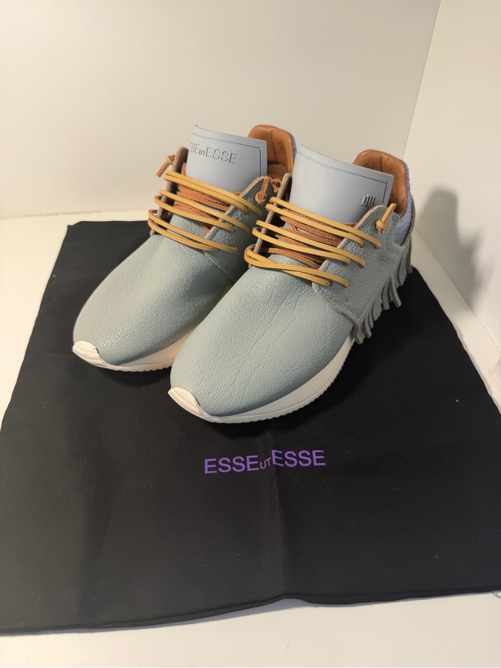 NWOT ESSEutESSE Women's Light Blue Leather Sneakers with Tan Laces